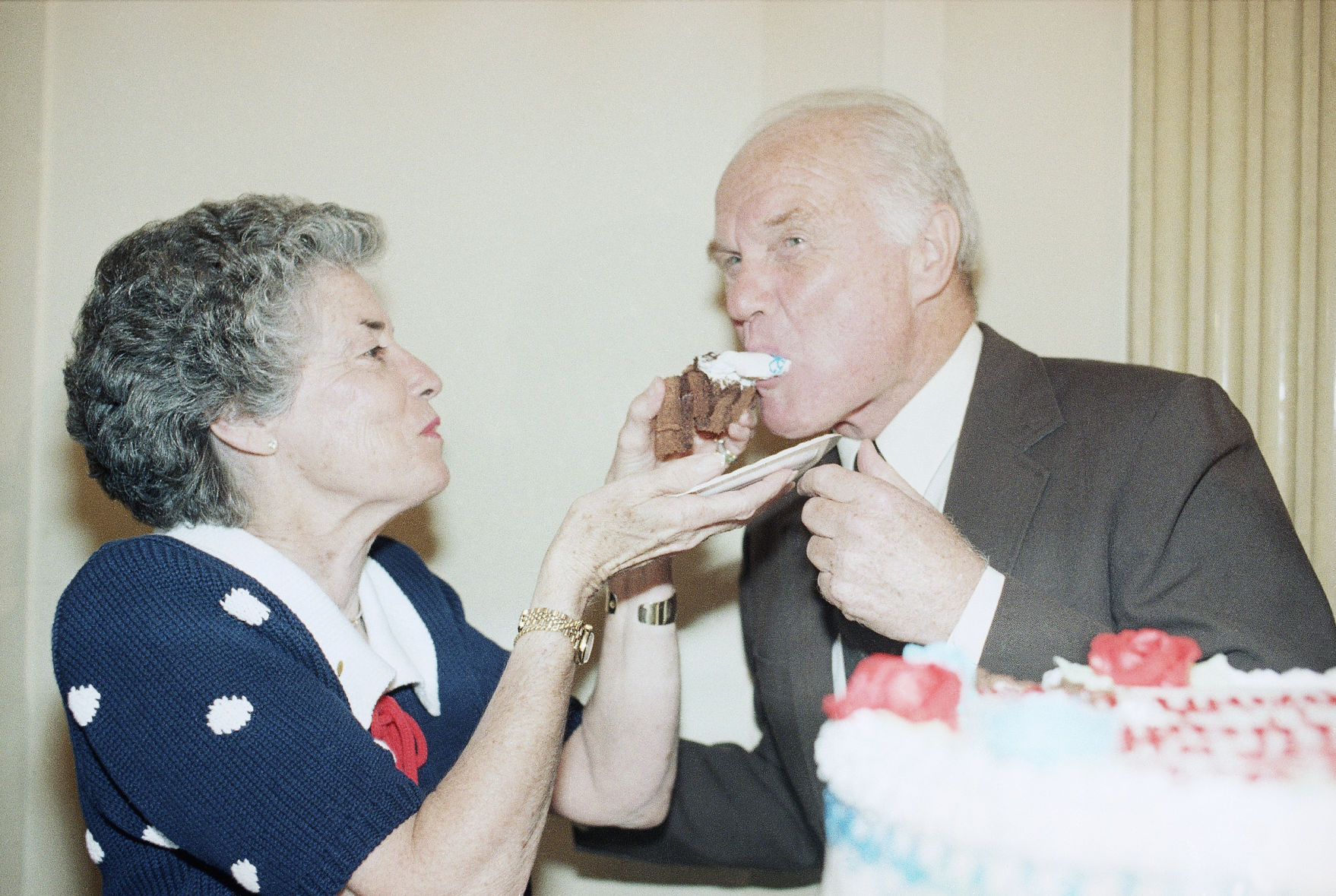 Annie Glenn, 1986